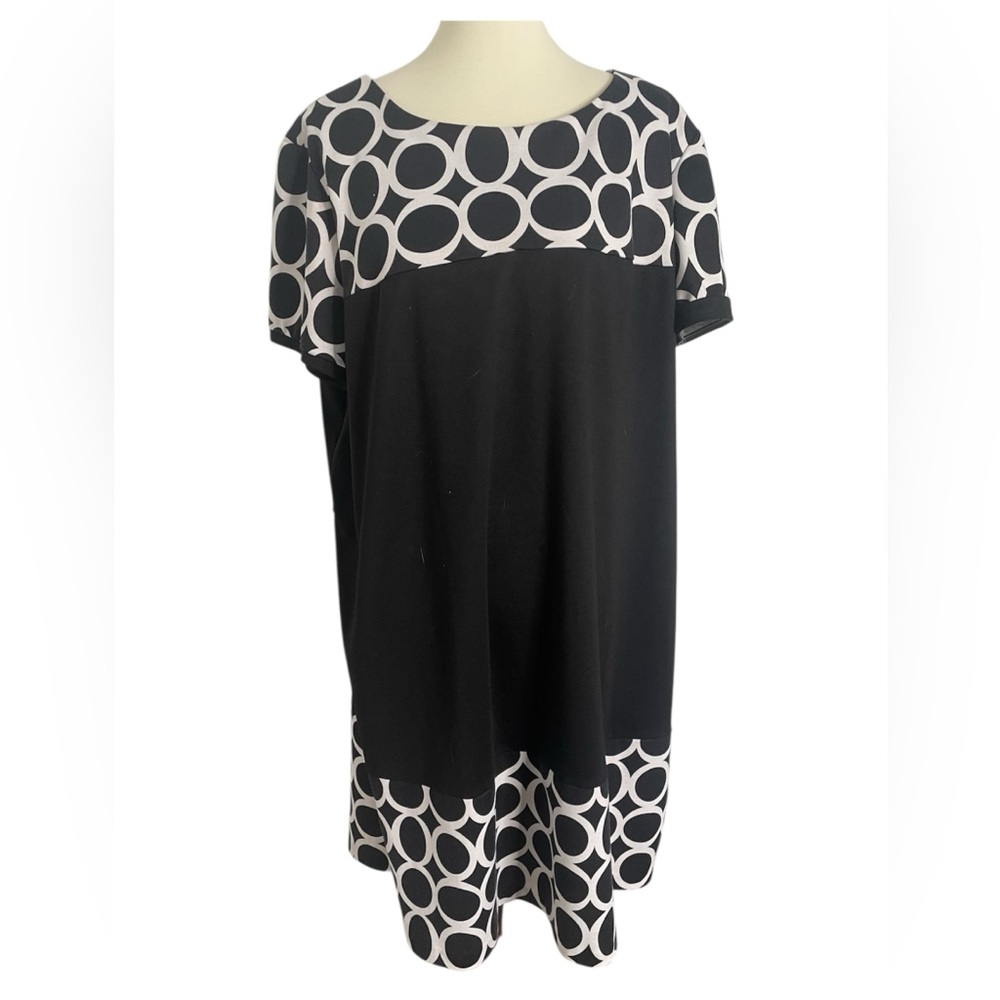 Roz & Ali Black and White Polka Dot Shift Dress Sz 24